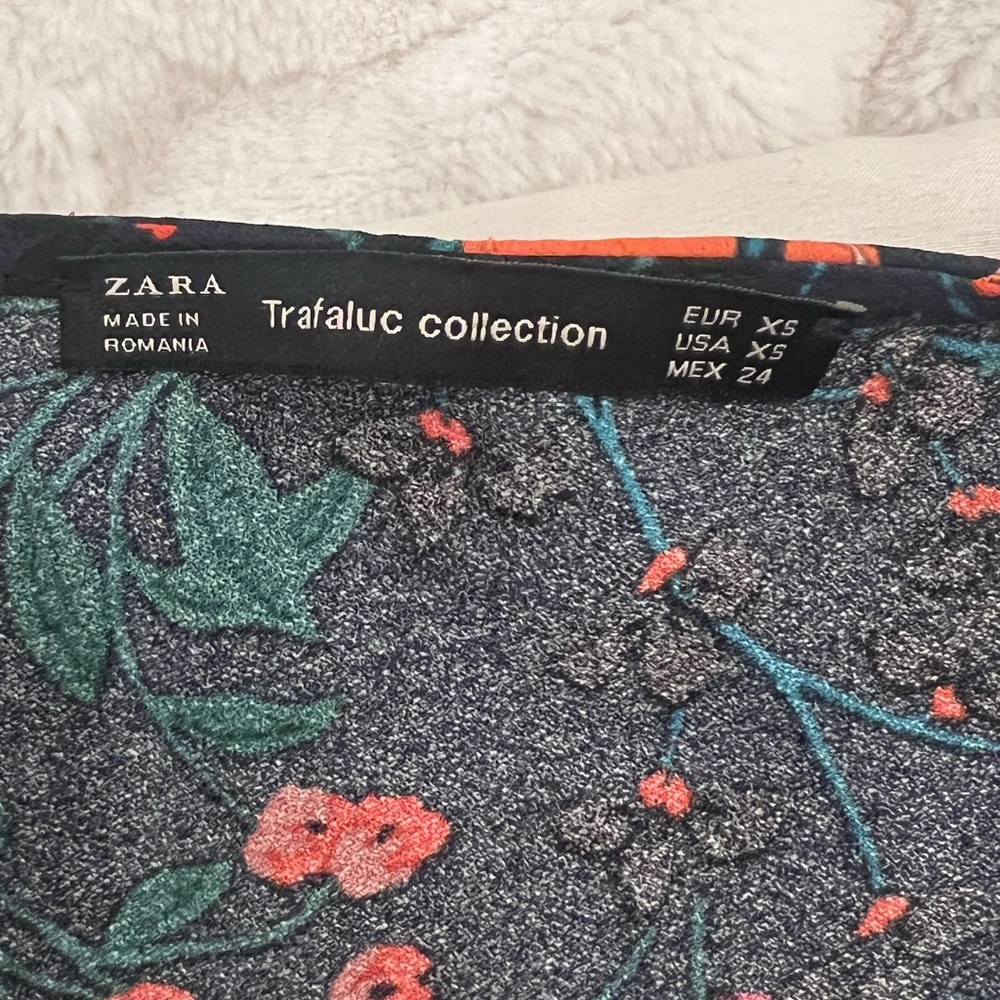 ZARA Trafaluc Navy Floral Maxi Dress | XS | Missing Belt | Excellent Condition - Picture 10 of 10